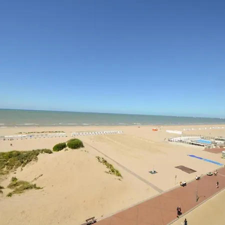 Plaza Zz24 Located On The Dunes
